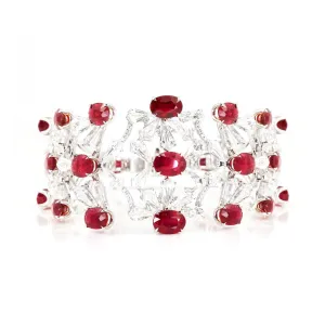 29.78 cts Burmese Ruby With Diamond Bracelet (ENQUIRE)