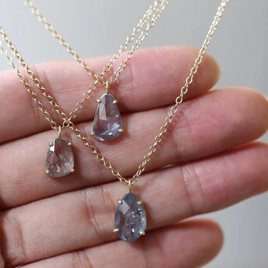 4.42ct natural blue sapphire necklace