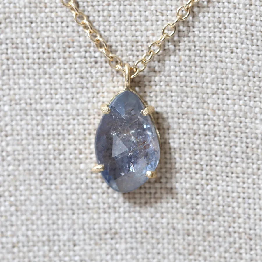 4.42ct natural blue sapphire necklace
