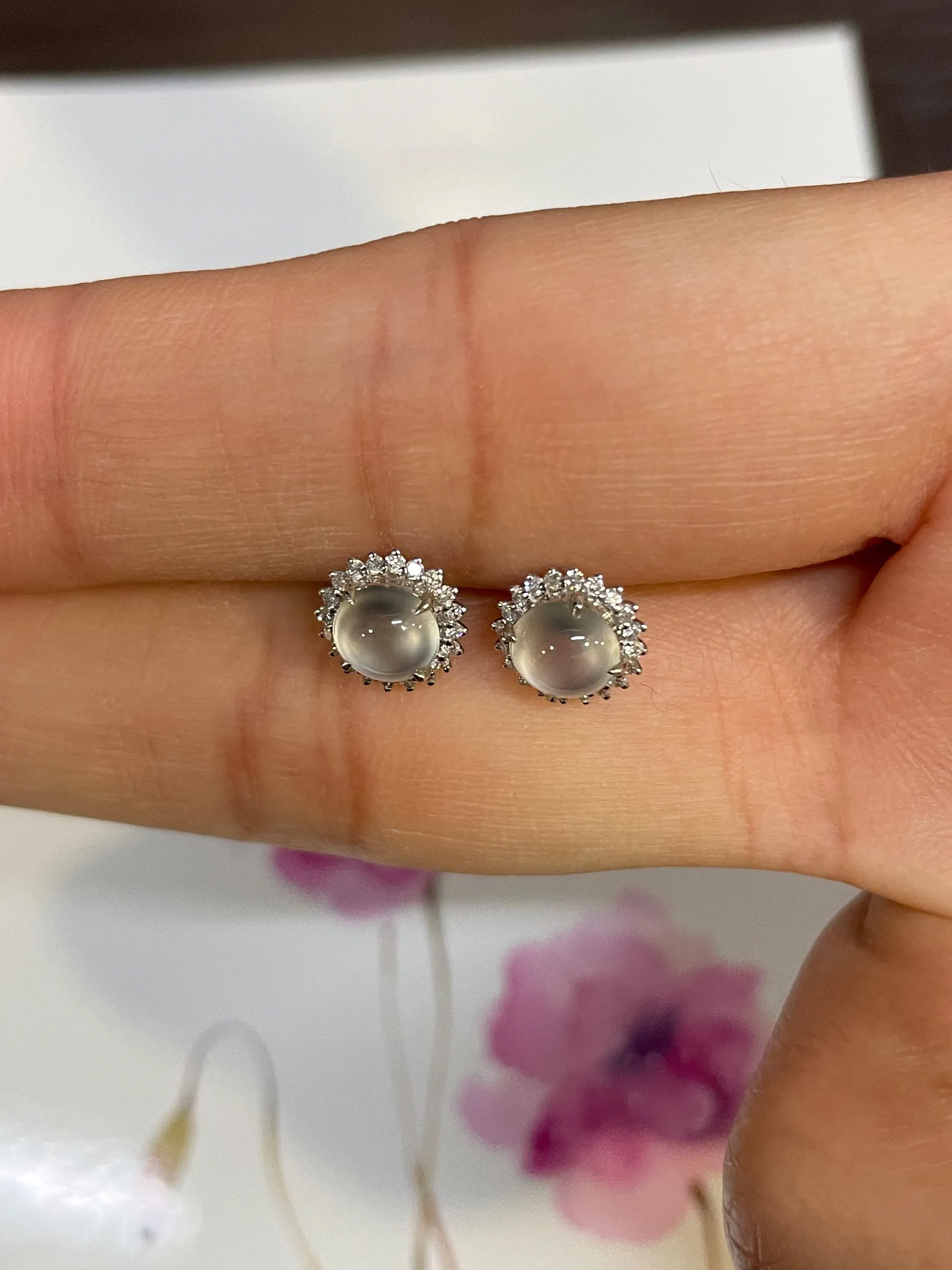 Glassy Jadeite Cabochon Earrings (NJE024)