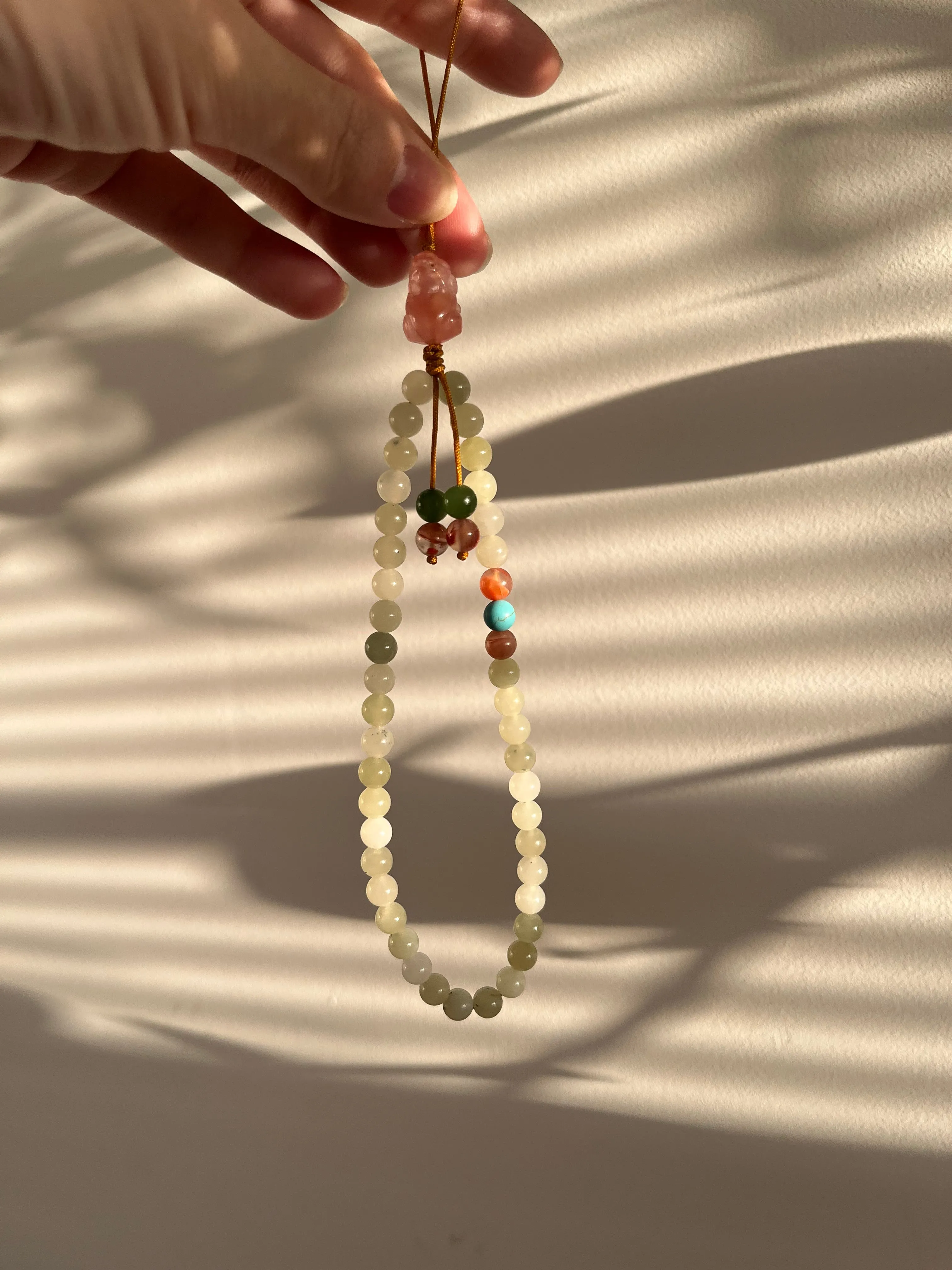 Handmade Jade Beaded with Agate Pixiu Phone Strap，手编和田玉南红貔貅手机链